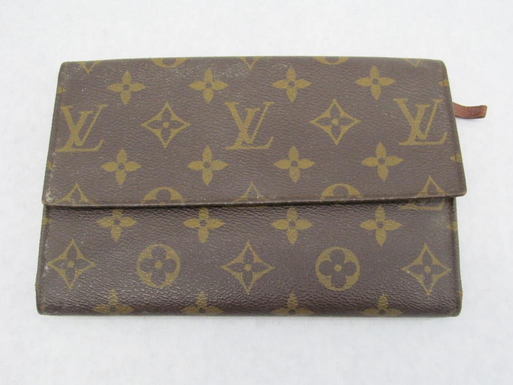 Louis Vuitton Wallet: Stamped Louis Vuitton Paris Made in France