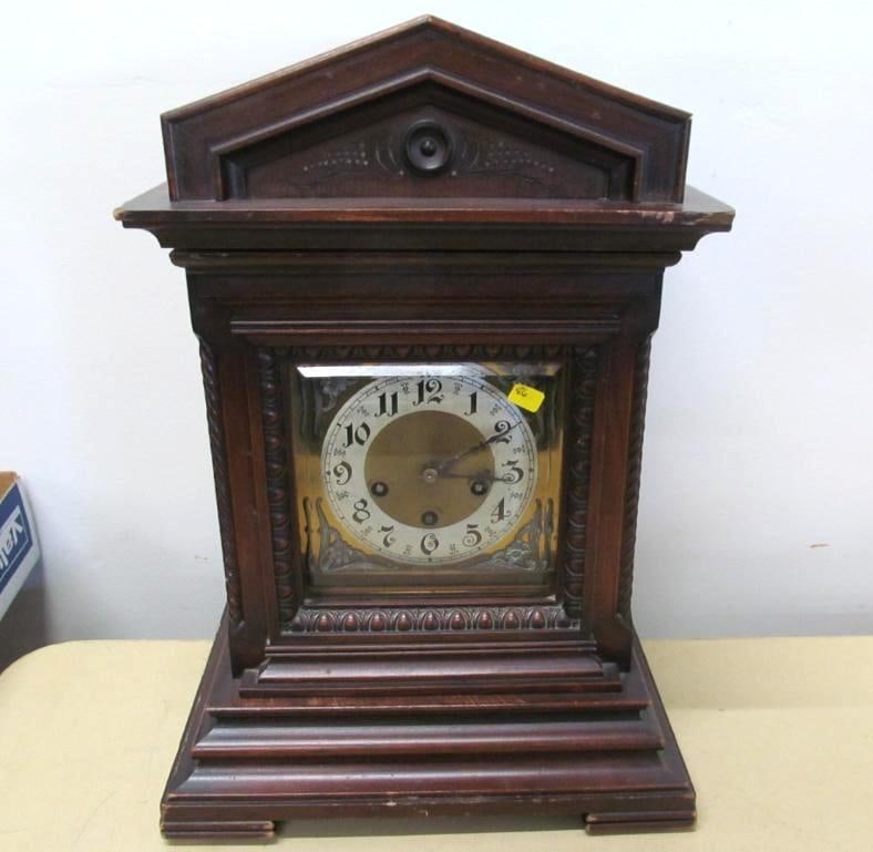 German Junghans Bracket Clock (1 of 4)