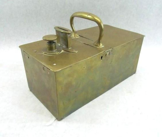 Richs Patent Honor Tobacco Box (1 of 4)