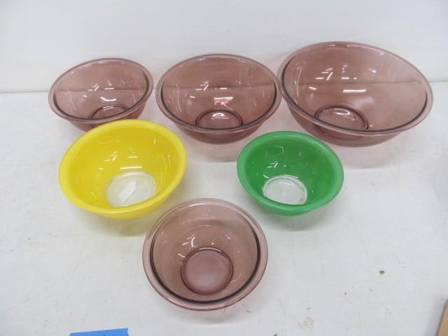 (6) Pyrex Bowls:  