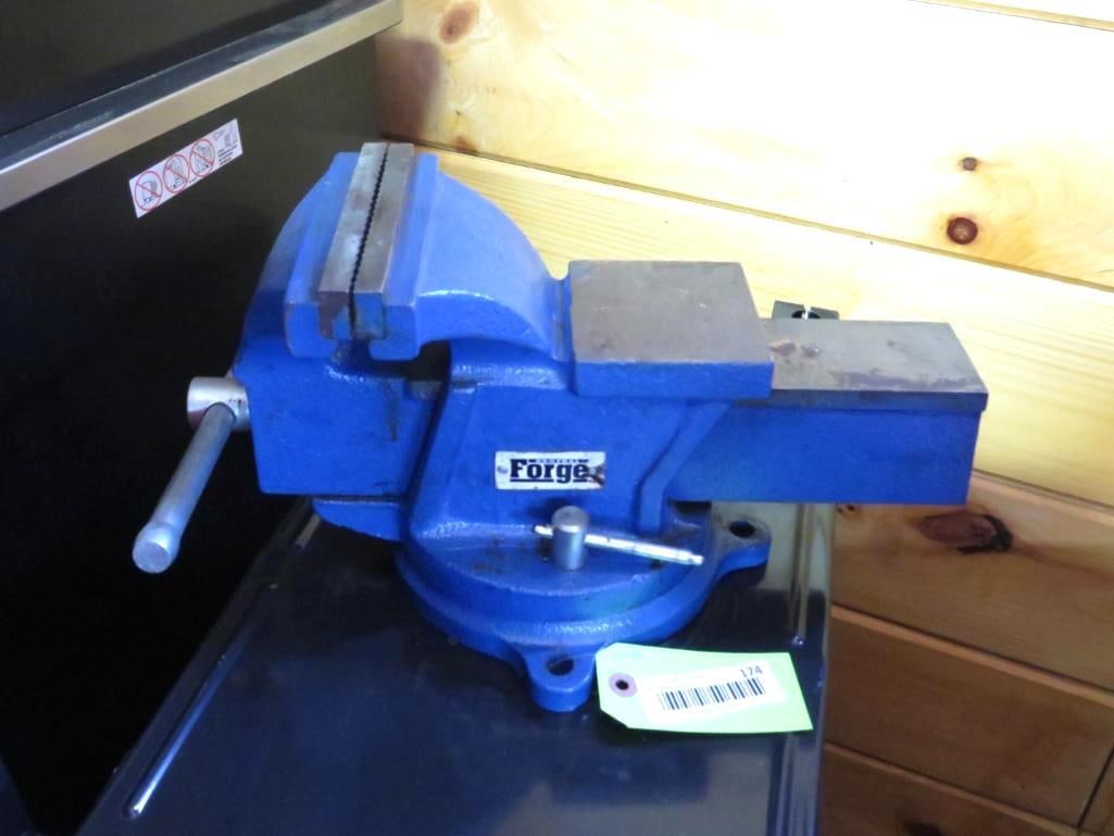 6" Bench Vice (1 of 6)
