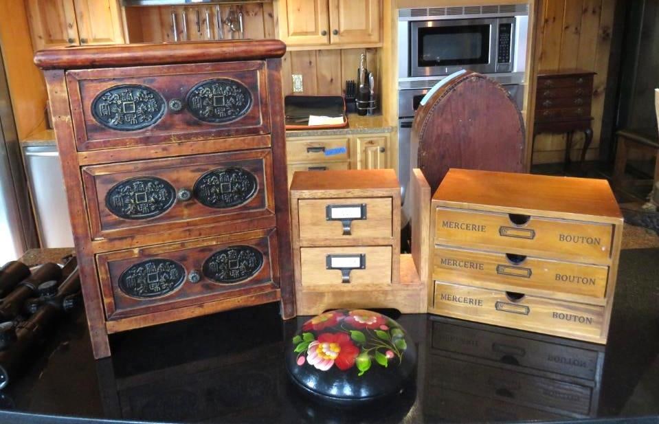 (4) Wooden Decorative Storage Boxes (1 of 5)
