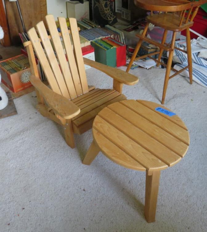 Child's Adirondack & Side Table (1 of 6)