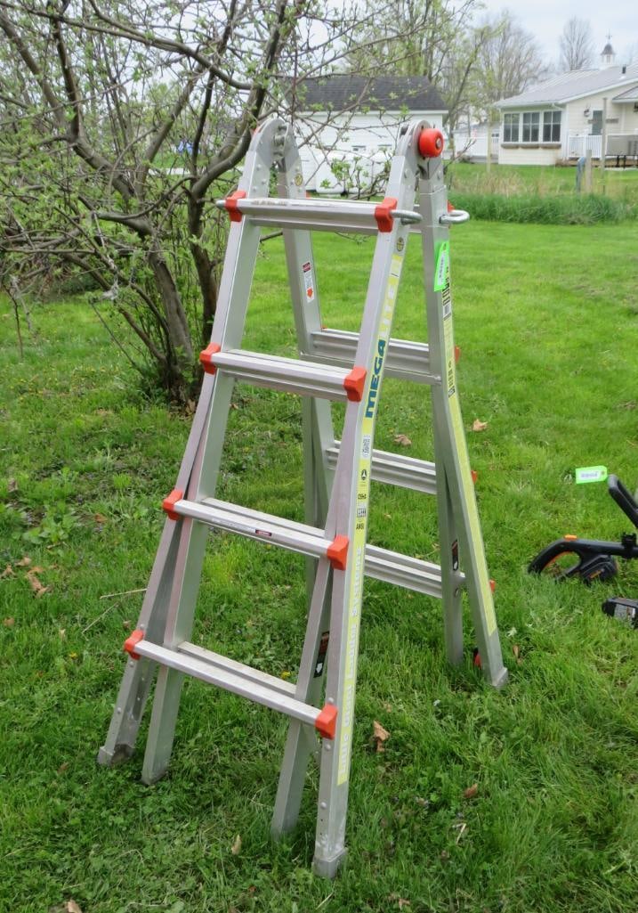 Megalite Little Giant Aluminum Combination Step Ladder/Extension Ladder (1 of 4)