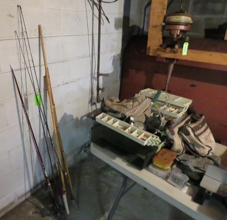 Tackle Boxes & Fishing Poles w/Contents: Incl. fishing rods, Tackle Boxes Incl. Jitterbugs, spoons and Ect, team Daiwa Baitcaster with Power Mech team Daiwa Rod