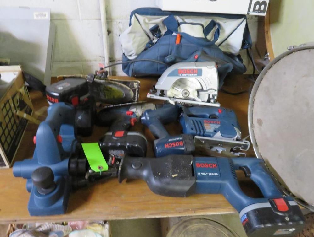 Bosch 18V Cordless tool set (1 of 7)