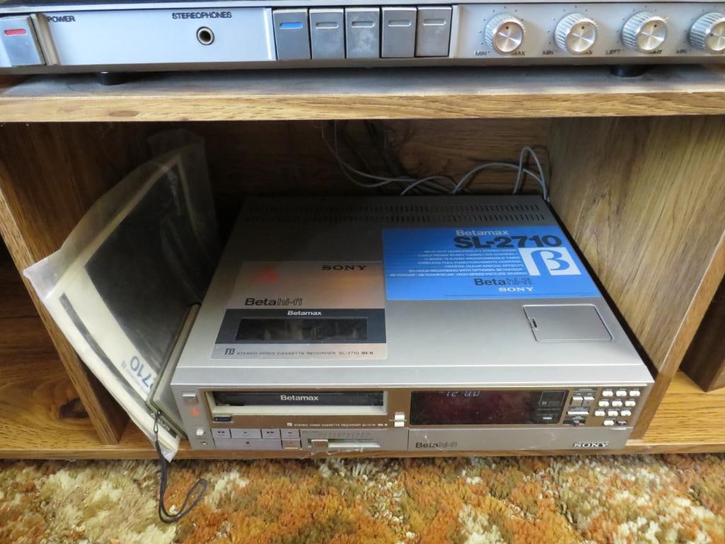 Stereo Equipment (1 of 8)