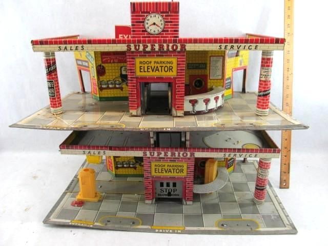 (2) Superior Toy Service Stations (1 of 4)