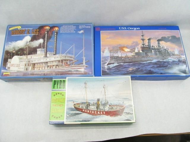 (3) Vintage Ship Model Kits (1 of 6)