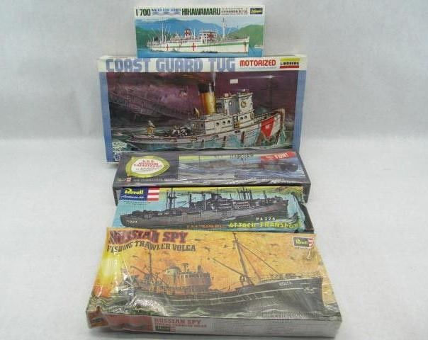 (5) Model Ships: Incl. Revell, Lindberg & Hasegawa