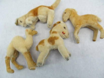 (4) Steiff Small Stuffed Animals: only one button (kangaroo), rest appear to be Steiff