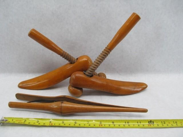 Shaker Glove Stretcher & Non-Shaker Shoe Lasts: stretcher is 12" long