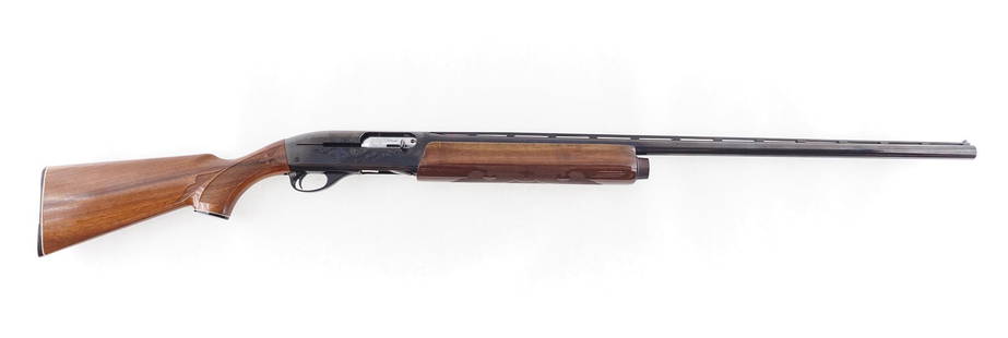 Remington Model 1100 Semi-Automatic Shotgun: s.n. L659996V, 12 Ga., 30" ventilated rib barrel, 2.75" chamber, full choke. Modern (25-0189)