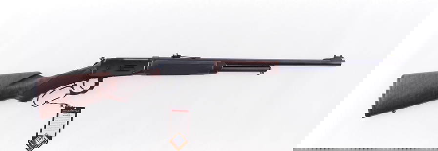 Winchester Model 9410 Lever Action Shotgun: s.n. SG28455, .410 bore, 20" barrel, 2.5" chamber, cylinder bore, half magazine, fiber optic front sight, highly figured checkered stock and forend, appears un-fired. Modern (25-0137)
