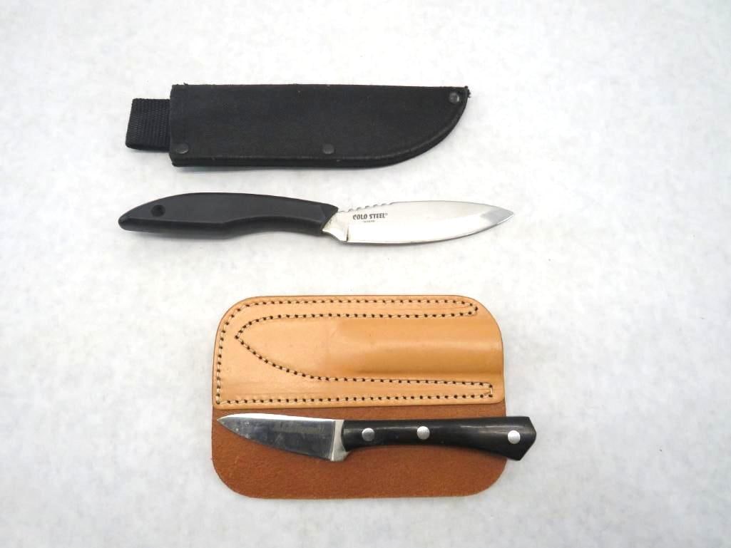 (2) Fixed Blade Knives (1 of 18)