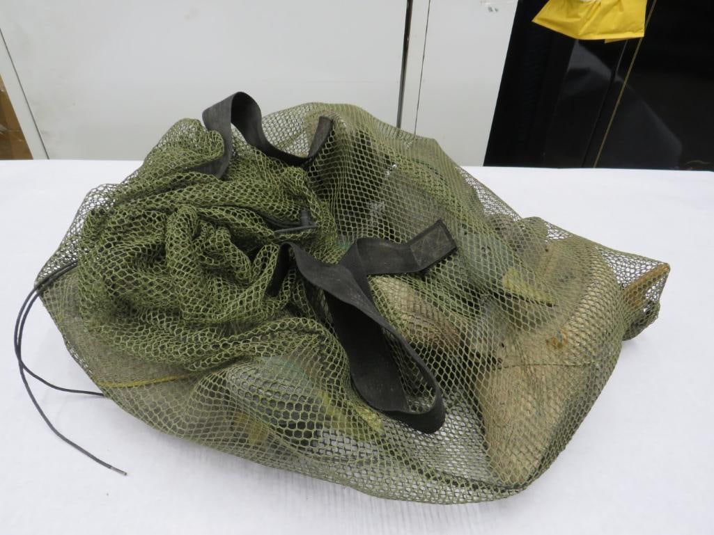 (6) Mallard Duck Decoys in a bag (1 of 6)