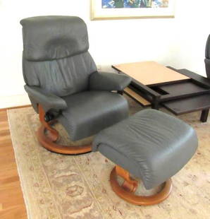 Ekornes Stressless Leather Reclining Chair and Ottoman: 33"x31"x44" and 23"x21x18"
