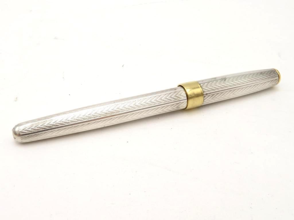 Parker Sonnet Sterling Silver Rollerball Pen (1 of 5)