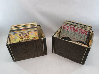 1950's-1980's LPs and 45s: (55) +/- LPs incl.: Jethro Tull, Jeff Beck, Moody Blues, Elton John, Paul McCartney, Allman Brothers; Riders of the New Purple Sage, Carole King, Nitty Gritty Dirt Band, The young Bloods, The Four Top