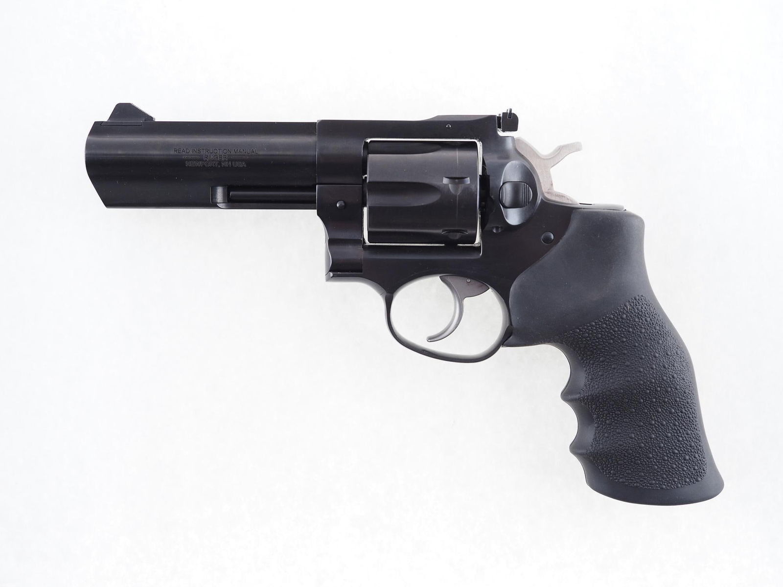 Ruger Model GP100 Double Action Revolver: s.n. 177-35240, .357 Mag., 4" barrel with adjustable rear sight, in Ruger hard case. Modern (25-0452)