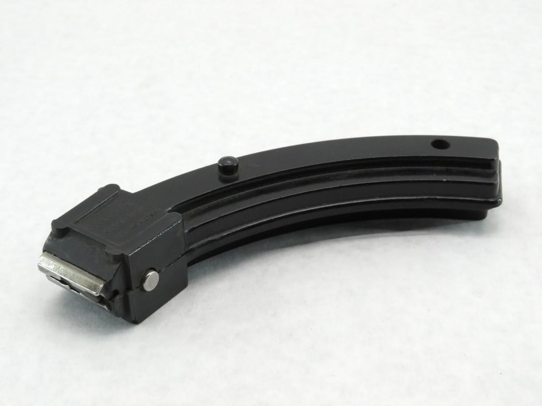 Condor Mfg. Ruger 10/22 Magazine: 25 Rd, *Your State may have Restrictions, check before bidding. ** Magazine Shipping Restrictions- Magazine Shipping State Round Limits: CA (10), CO (15), CT (10), DC (10), DE (17), HI (10), IL (10)/(