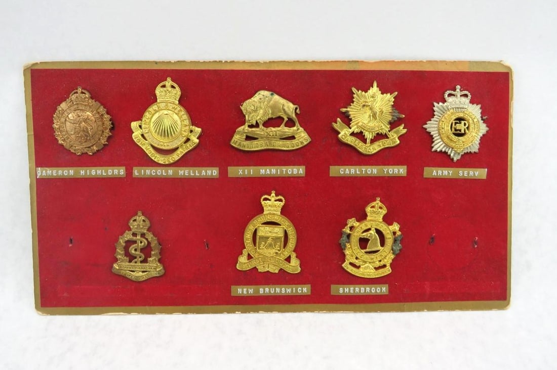 (8) Vintage Canadian Military Badges: incl.: Cameron Highlanders; Lincoln Welland; XII Manitoba; Carlton York; Army Service; Army Medical Corps; New Brunswick; Sherbrook