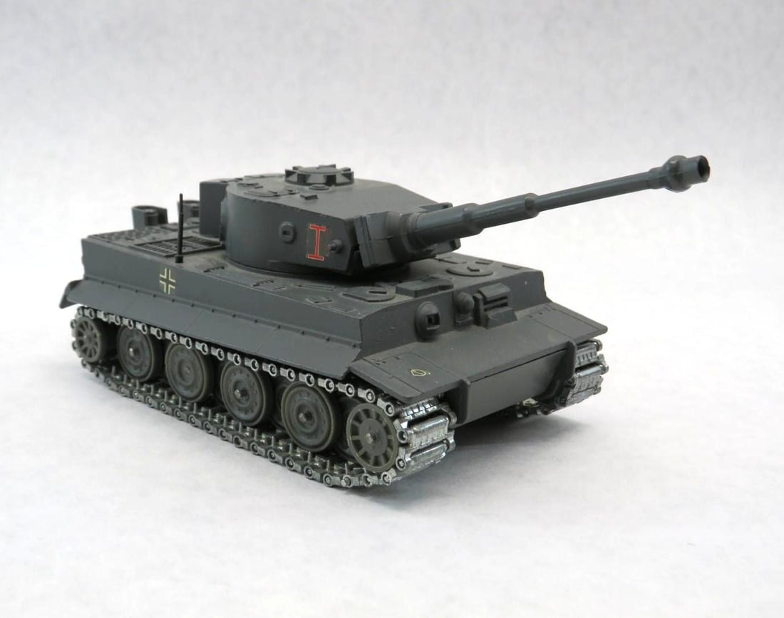 Vintage Solido Diecast Tiger Tank: Vintage Solido Diecast Tiger Tank