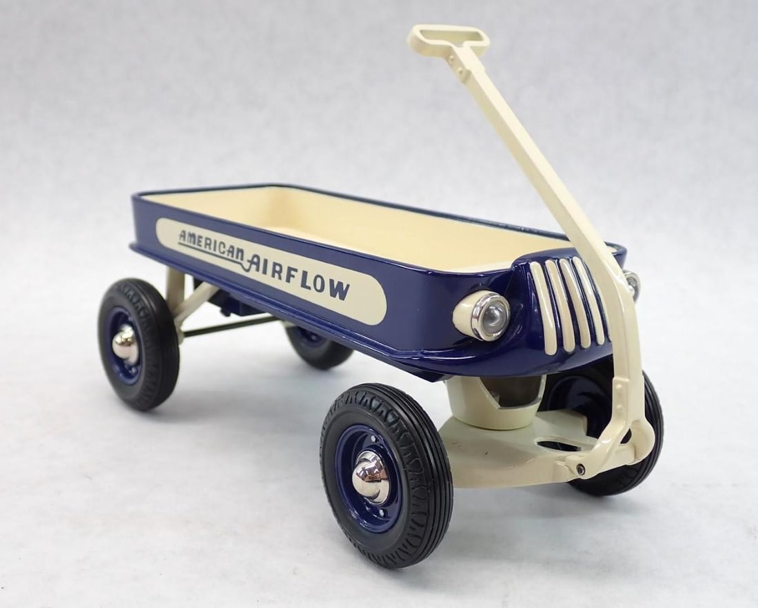 Hallmark Kiddie Car Classics 1935 American Airflow Coaster Wagon (1 of 6)