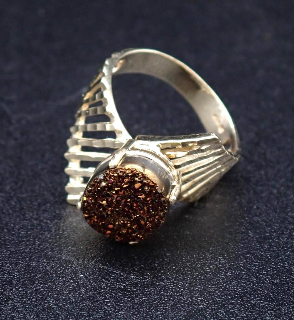 14K Yellow Gold & Purple Druzy Ring: 12mm x 10mm purple druzy, size 8.25, 5.7 grams total weight