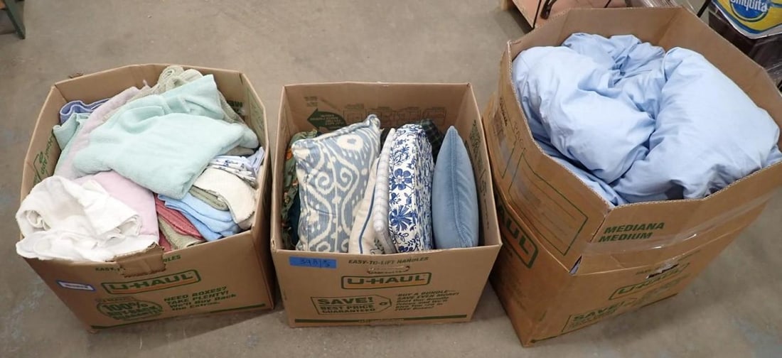 (3) Boxes of Bed Linens, Towels, Pillows & Throws (1 of 5)
