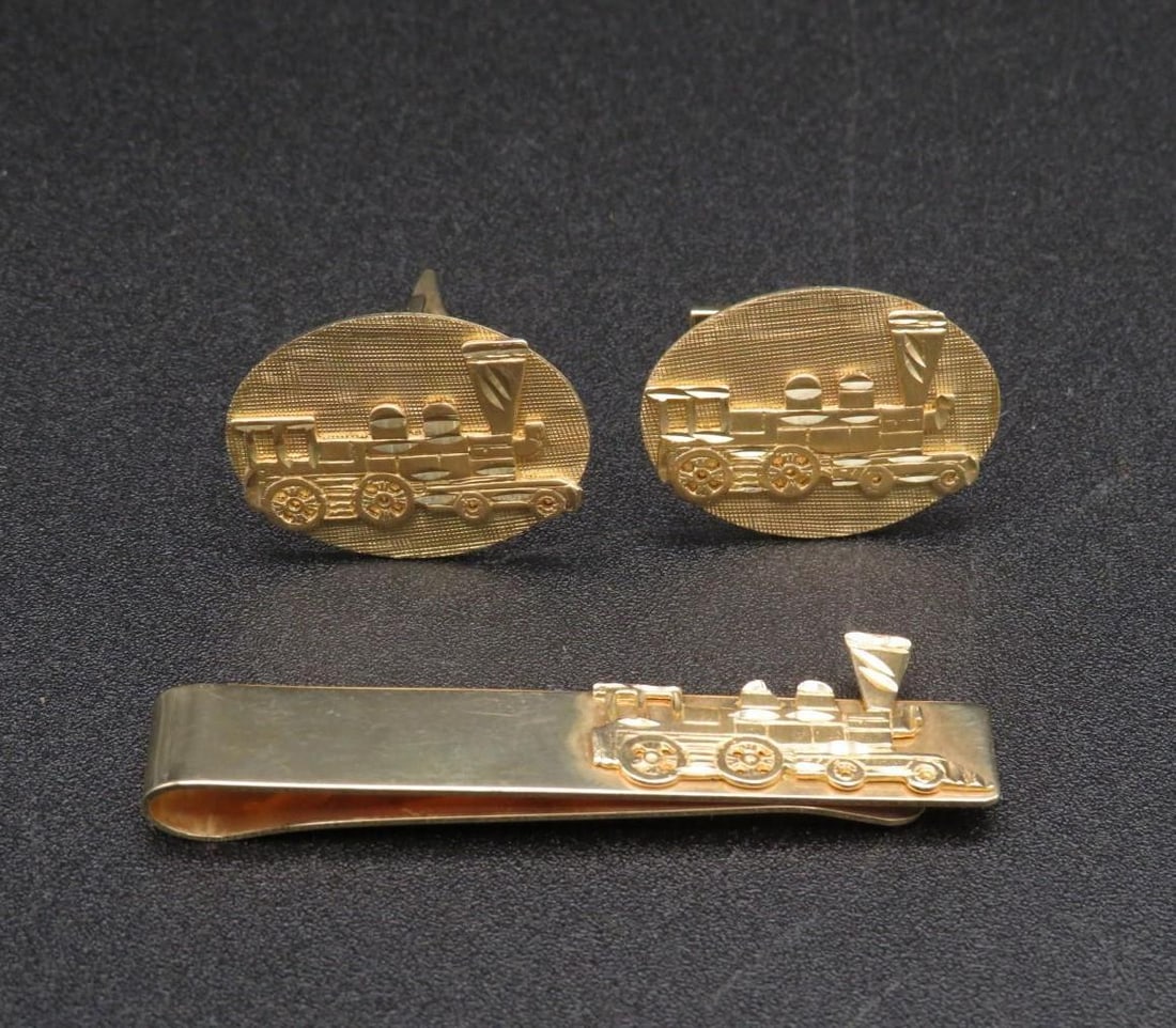 14K Yellow Gold Steam Locomotive Tie Bar and Cufflink Set (1 of 5)