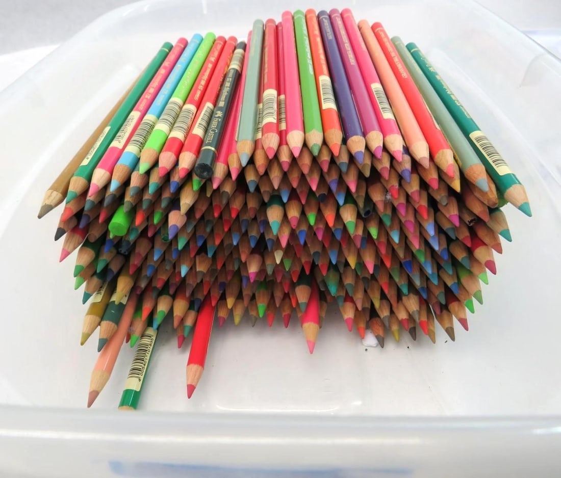 (266+/- Faber-Castell Color Pencils: may be a few other brands in the mix