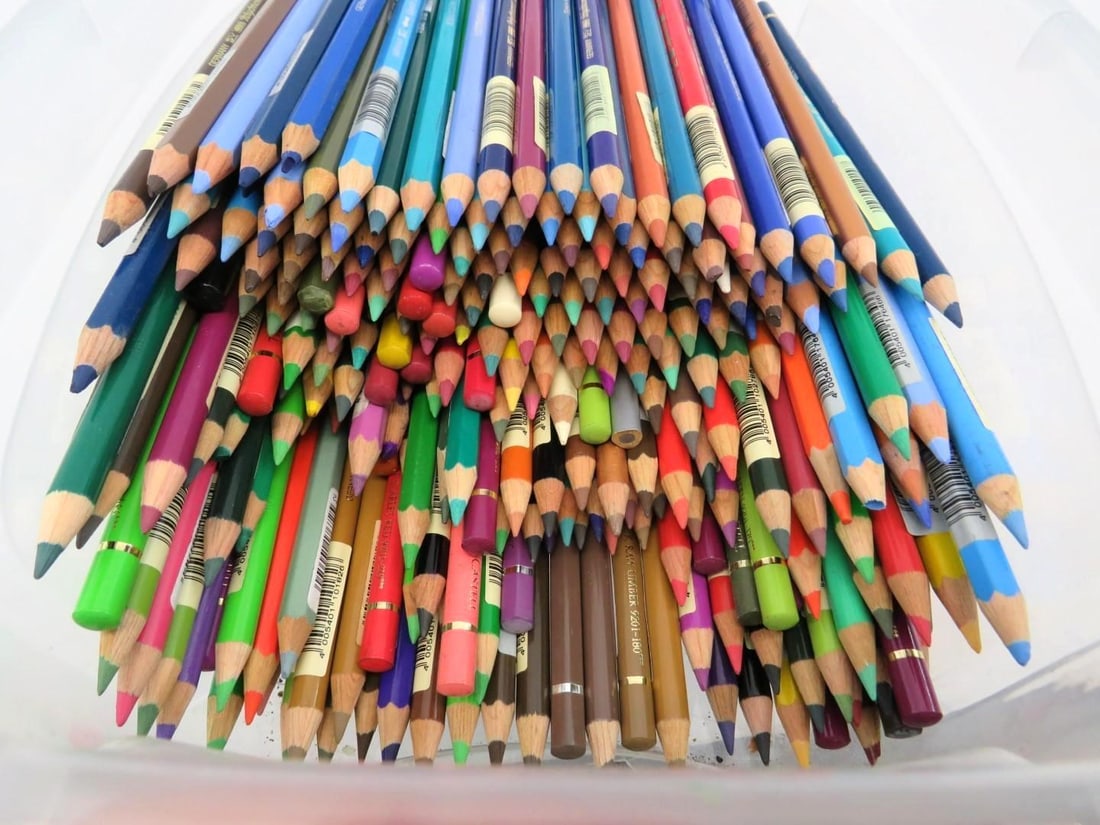 (250)+/- Faber-Castell Color Pencils: may be a few other brands in the mix