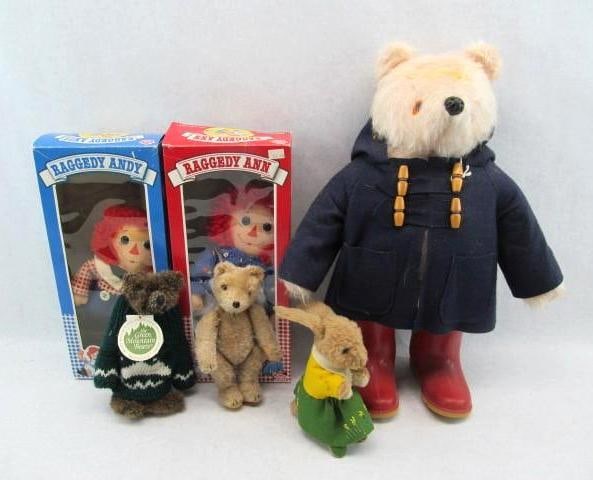 Teddy Bears (Paddington), Bunnies, Raggedys: Paddington is 18 tall