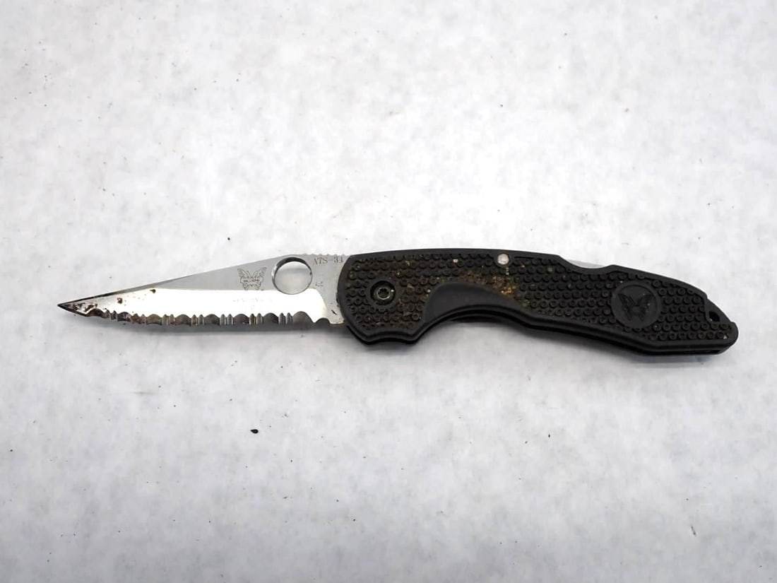 Vintage Benchmade ATS-34 Folding Knife: Vintage Benchmade ATS-34 Folding Knife 