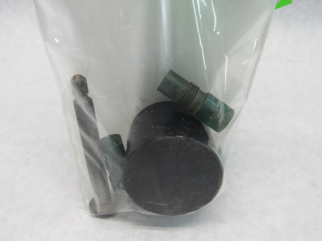 RCBS Uniflow Powder Measure with stand - 9