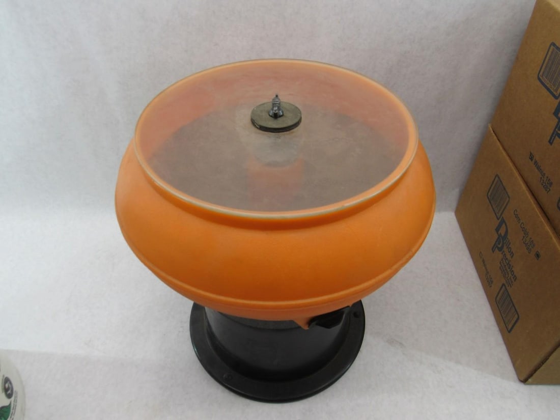 Lyman Case Tumbler and Media - 5