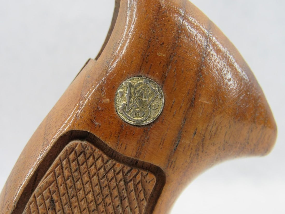 Smith & Wesson Large Frame Revolver Grips - 5