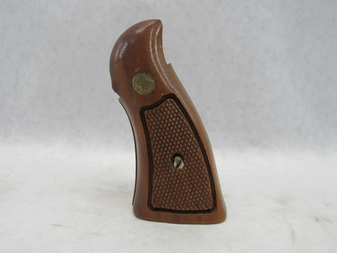 Smith & Wesson Revolver Grips - 2