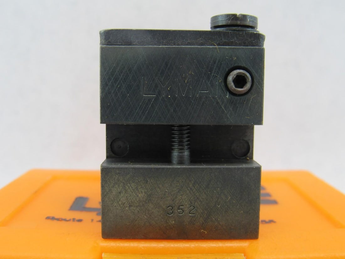 Lyman .38 Cal. 133 Gr. SWC 2-Cavity Bullet Mould Blocks - 5