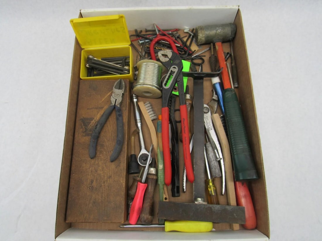 Hand Tools Lot - 5