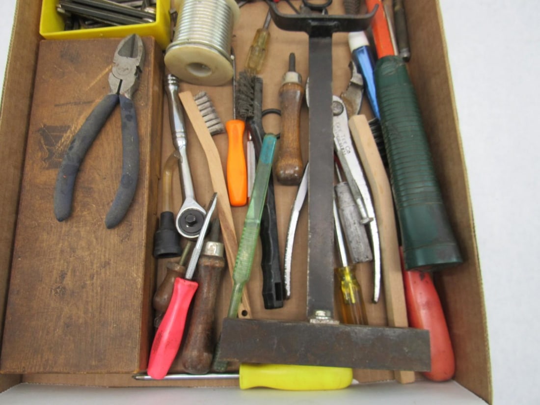Hand Tools Lot - 7