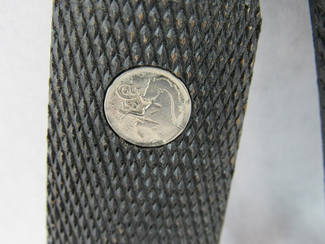 Colt Officer's/Defender Grips - 2