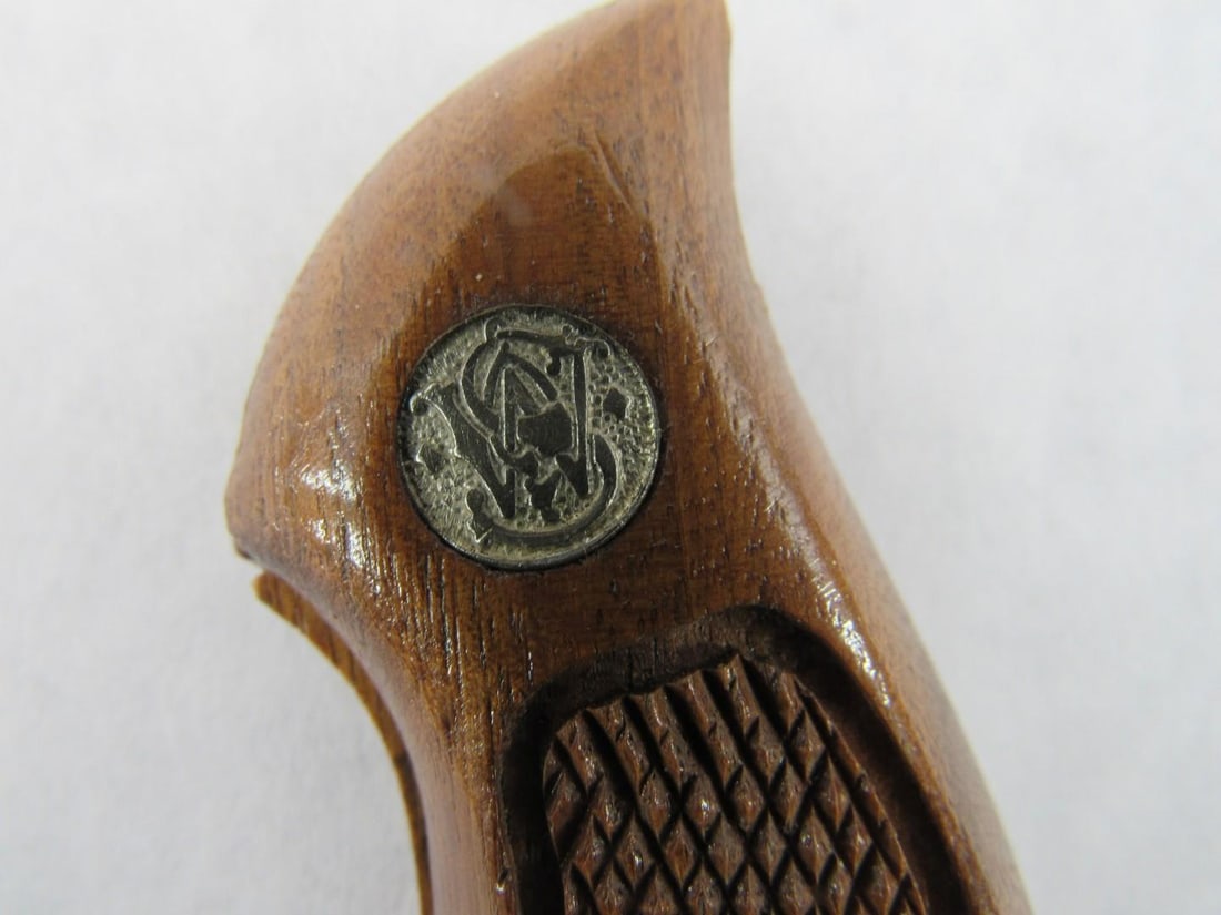 Smith & Wesson J Frame Revolver Grips - 4