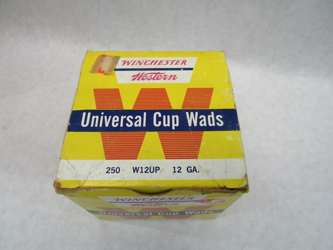 Collectibles Lot - 11