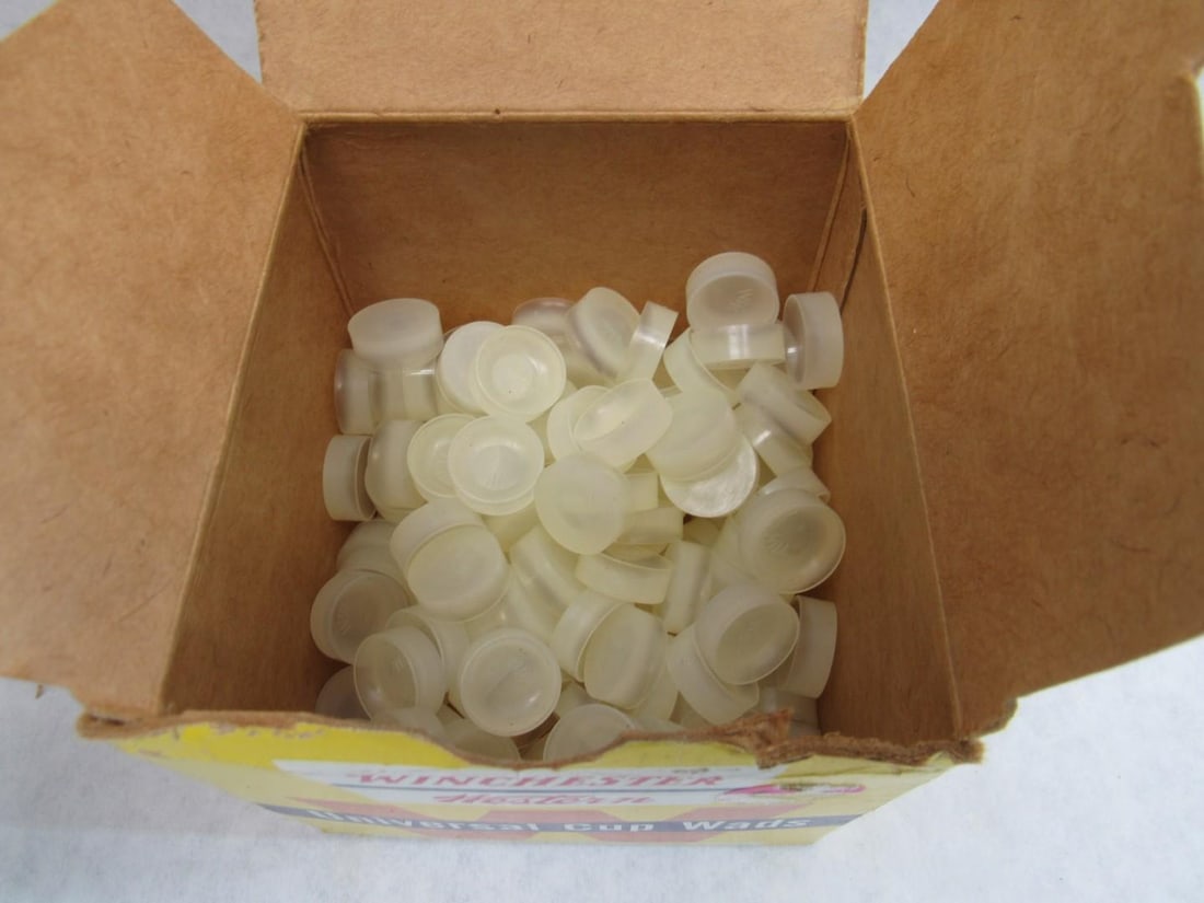 Collectibles Lot - 12