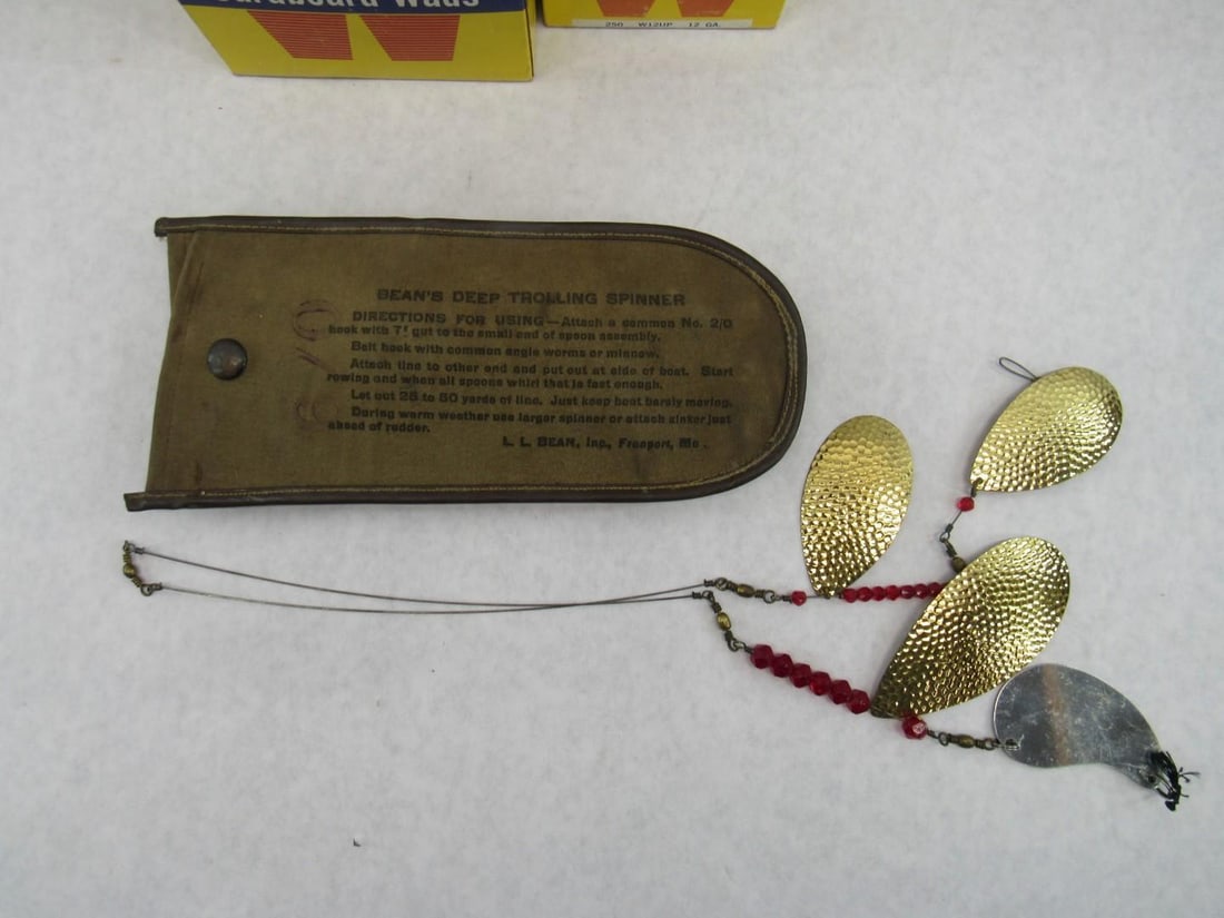 Collectibles Lot - 6