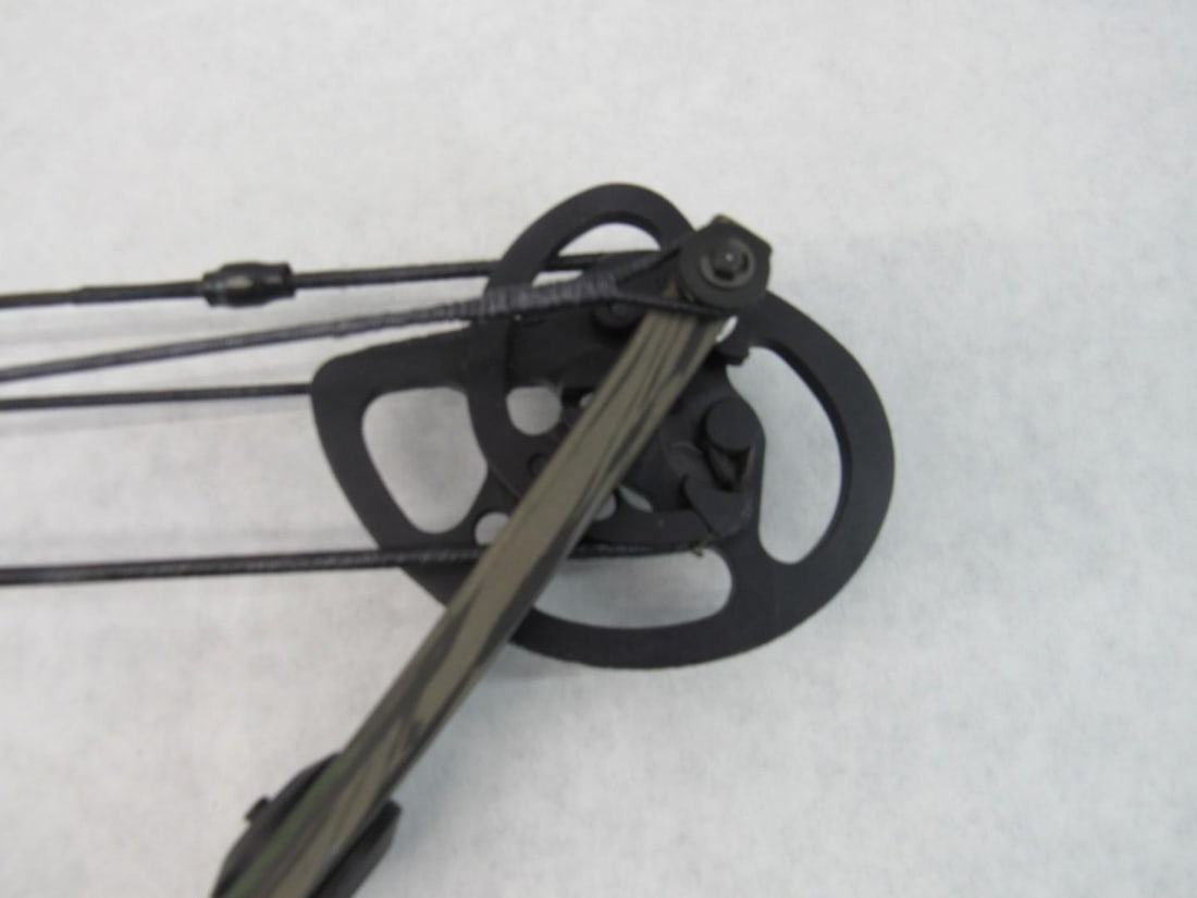 High Country Z Force Compound Bow - 10