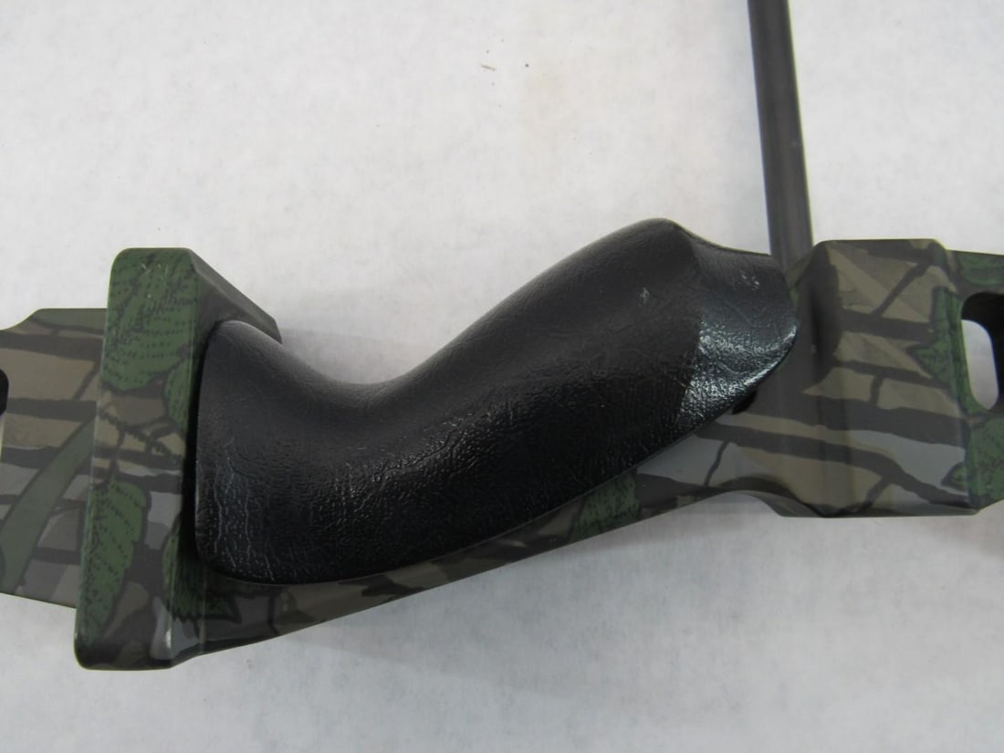 High Country Z Force Compound Bow - 4