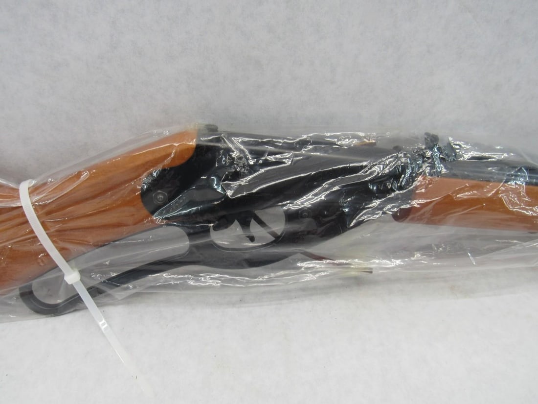 Daisy Red Ryder BB Gun - 7